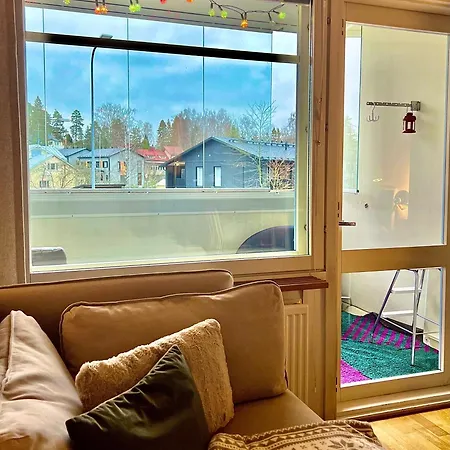 Cozy Private With Balcony In A Shared * إسبو