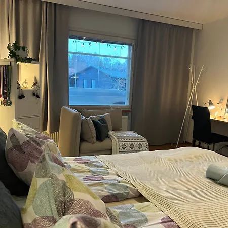 Cozy Private With Balcony In A Shared بيت ضيافة